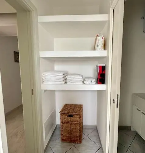 La Corte Di Tata Ninu *